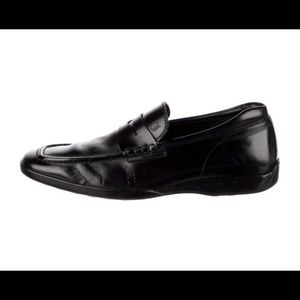 Tod’s loafers Men’s 6/Women’s 7.5